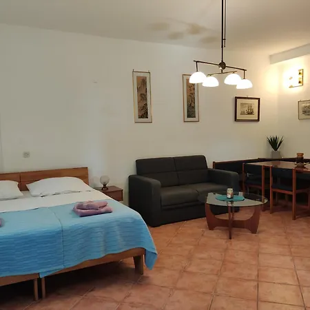 Koka, Sandy Apartment Crikvenica